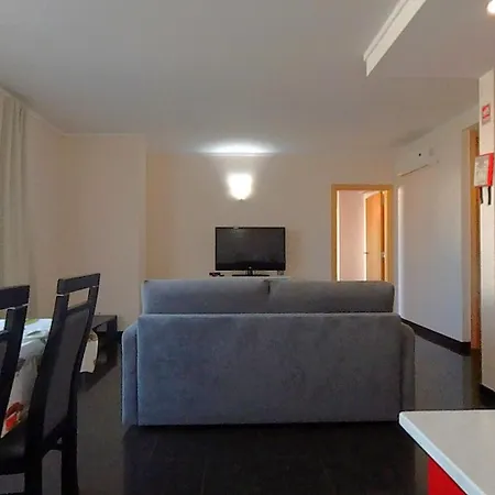 Rocha Tower 11c-11e Apartamento