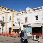 Rocha Tower 11C-11E