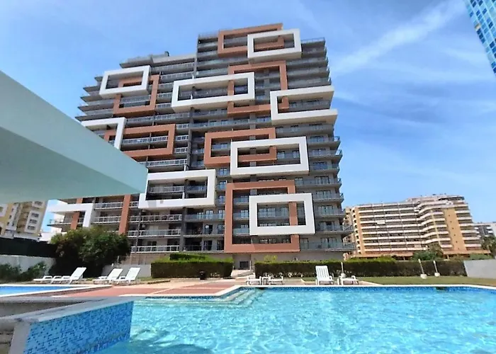 アパート Rocha Tower 11c-11e *