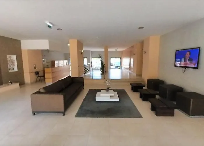 アパート Rocha Tower 11c-11e