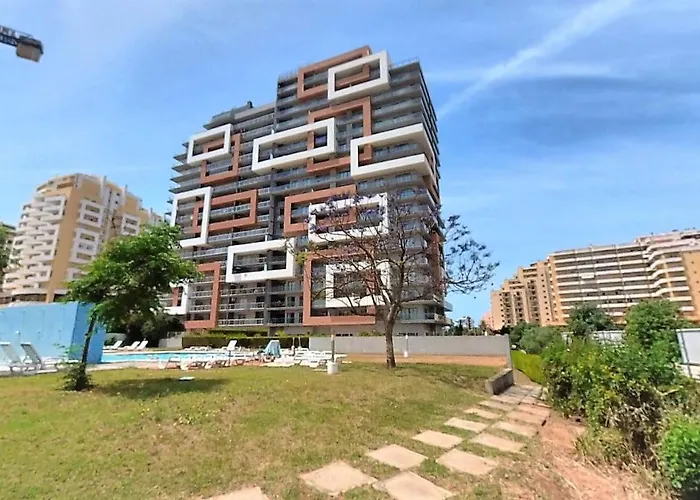 アパート Rocha Tower 11c-11e