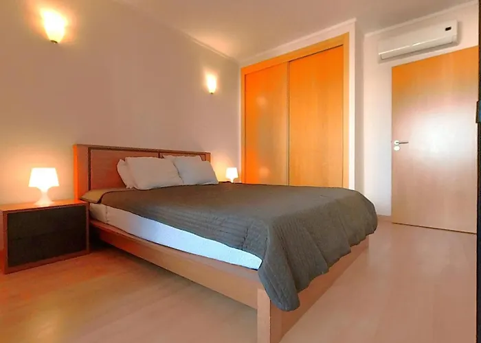 Rocha Tower 11c-11e アパート ポルティマン