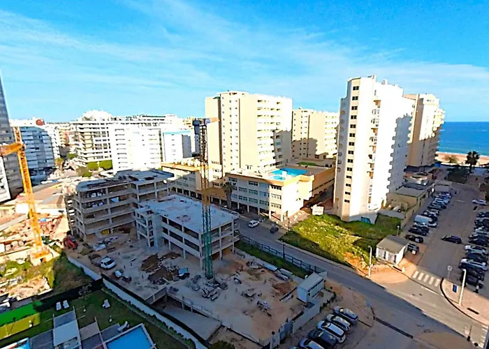 アパート Rocha Tower 11c-11e