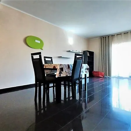 Turisticos Rocha Tower 4 Apartment