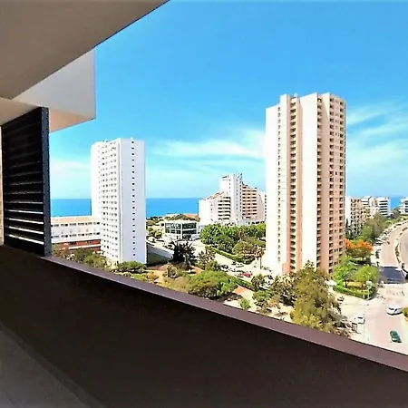 Apartment Turisticos Rocha Tower 4 *