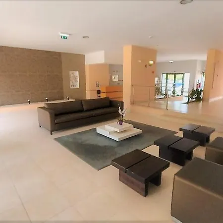 Turisticos Rocha Tower 4 *